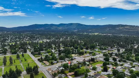 View/Area - 11807 E 16th Ave, Spokane Valley, WA 99206 photo 6 of 7