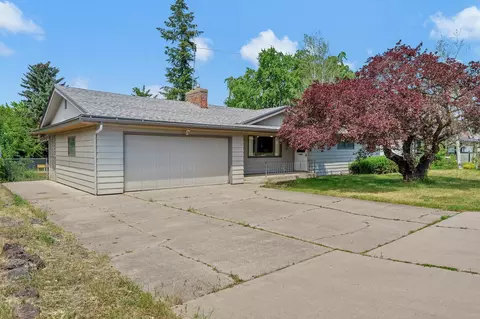 Exterior - 11807 E 16th Ave, Spokane Valley, WA 99206 photo 2 of 10