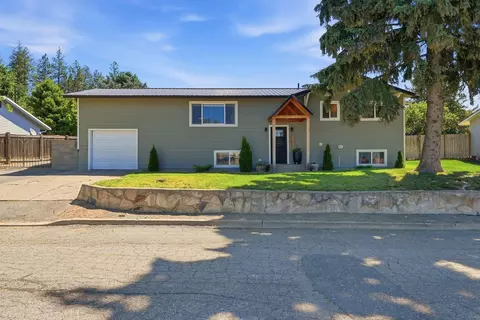 741 S Chester St, Colville, WA 99114