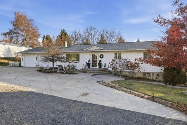 314 E 9th St, Rosalia, WA 99170