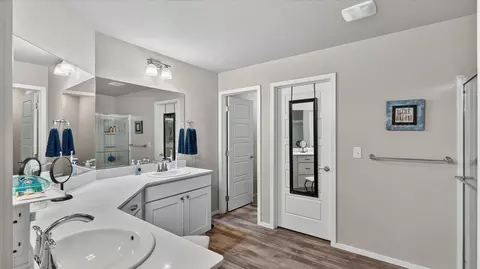 Bath - 1213 E Silver Pine Rd, Colbert, WA 99005 photo 3 of 6