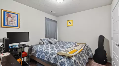 Bedroom - 1213 E Silver Pine Rd, Colbert, WA 99005 photo 4 of 4