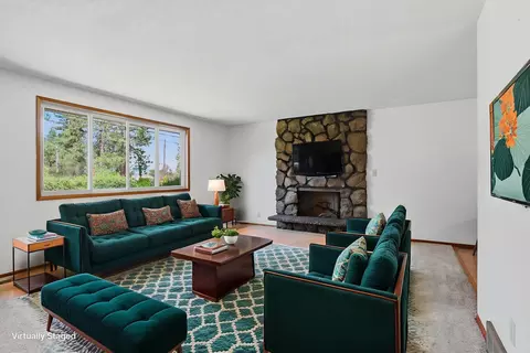Living - 2306 E 37th Ave, Spokane, WA 99223 photo 1 of 5
