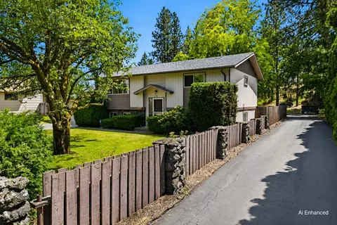 Exterior - 2306 E 37th Ave, Spokane, WA 99223 photo 8 of 10