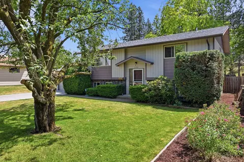 2306 E 37th Ave, Spokane, WA 99223