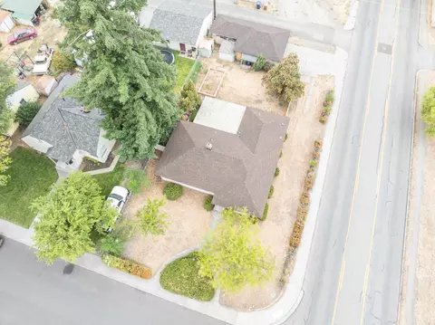 2604 W Crown Ave, Spokane, WA 99205