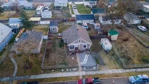 View/Area - 1030 E Sanson Ave, Spokane, WA 99207 photo 2 of 7