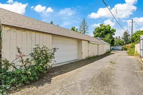 Exterior - 1007 E 40 Ave, Spokane, WA 99203 photo 5 of 7
