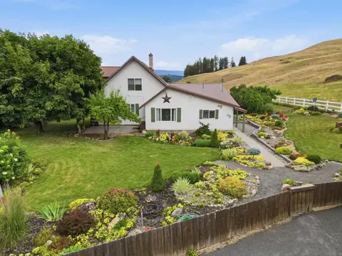 691 Highway 20 E, Colville, WA 99114