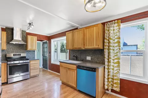 Kitchen - 923 E Nebraska Ave, Spokane, WA 99208 photo 1 of 2