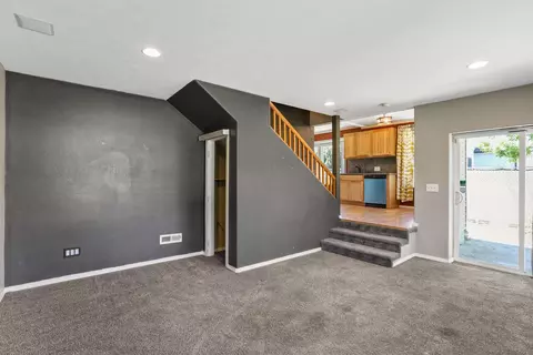 Living - 923 E Nebraska Ave, Spokane, WA 99208 photo 2 of 5