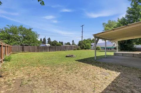 Exterior - 7525 E Baldwin Ave, Spokane Valley, WA 99212 photo 7 of 9