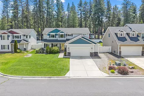9421 W Ballesteros Ct, Cheney, WA 99004
