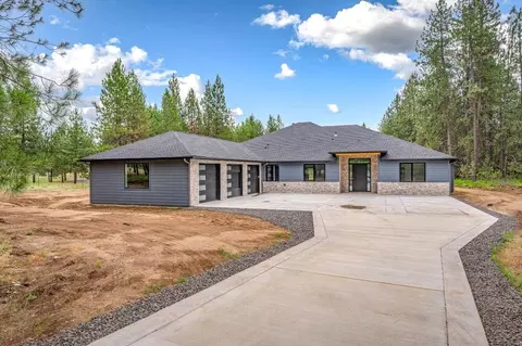 1015 W Montgomery Rd, Deer Park, WA 99006
