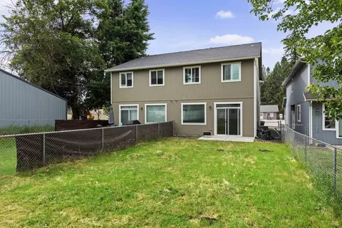 Exterior - 419 E St, Deer Park, WA 99006 photo 4 of 4