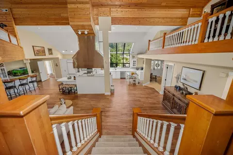 Entry Way - 3207 E River Glen Dr, Colbert, WA 99005 photo 6 of 6