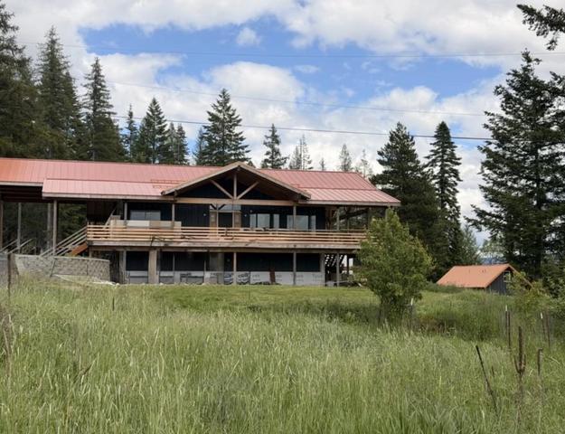62 Country Ln, Newport, WA 99156