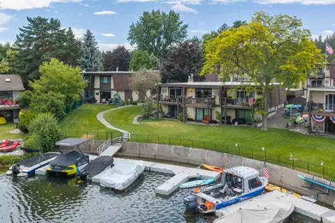 311 S Shoreline Dr #3, Liberty Lake, WA 99019