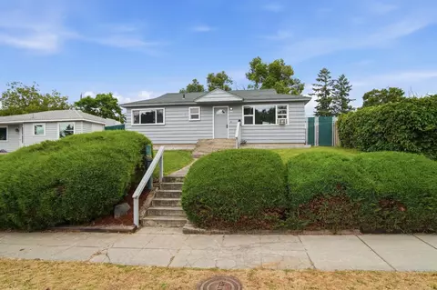 1815 E Dalton Ave, Spokane, WA 99207 photo 2