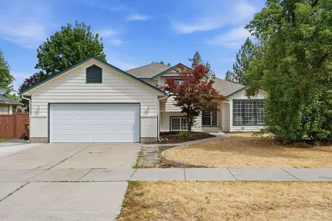 6004 W Wind River Dr, Spokane, WA 99208 photo 1
