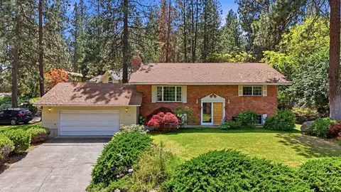 1804 S Wardson St, Spokane Valley, WA 99212
