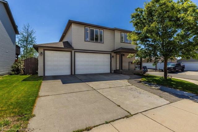 9313 W Foxtail Ln, Spokane, WA 99224
