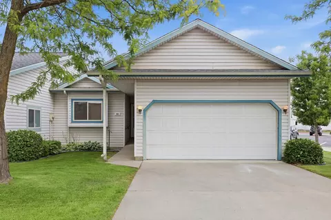 102 N 4th St #E, Chewelah, WA 99109