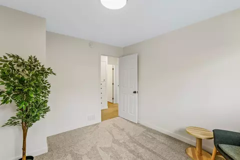 Bedroom - 1012 E 37th Ave, Spokane, WA 99203 photo 6 of 7