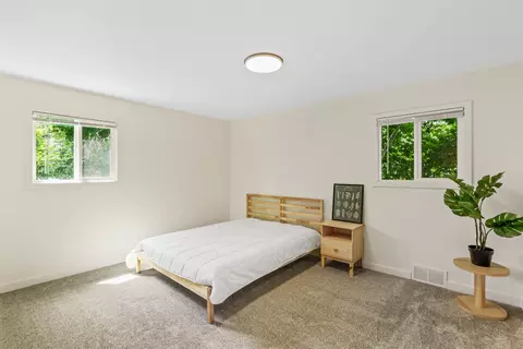 Bedroom - 1012 E 37th Ave, Spokane, WA 99203 photo 1 of 7