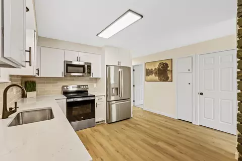 Kitchen - 1012 E 37th Ave, Spokane, WA 99203 photo 2 of 2
