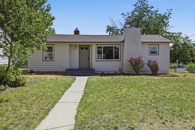 2839 W Sanson Ave, Spokane, WA 99205