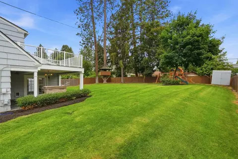 1204 E Overbluff Rd, Spokane, WA 99203 photo 33