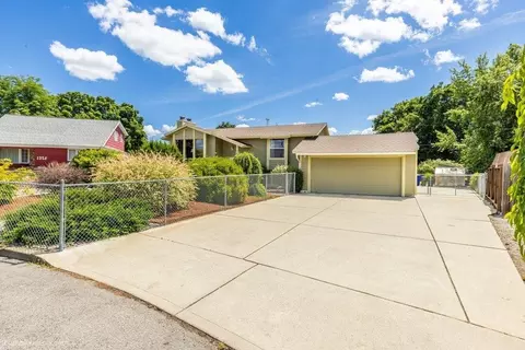 11816 E 14th Ave, Spokane Valley, WA 99206 photo 4