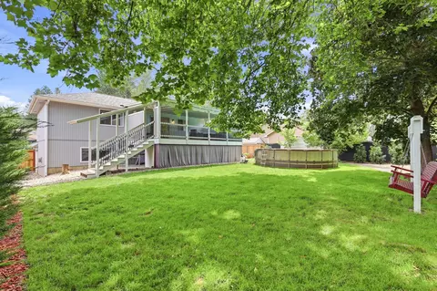 Exterior - 10207 N Arrowhead Dr, Spokane, WA 99208 photo 10 of 13