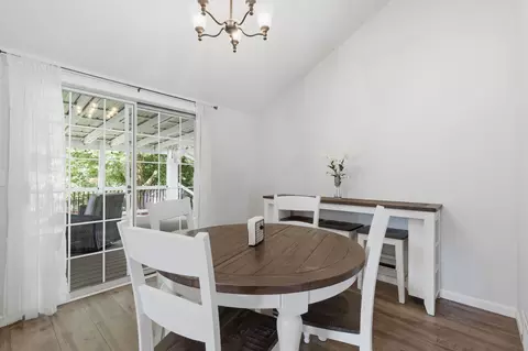 Dining - 10207 N Arrowhead Dr, Spokane, WA 99208 photo 1 of 2