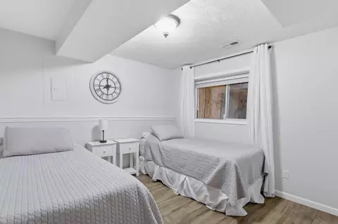 Bedroom - 10207 N Arrowhead Dr, Spokane, WA 99208 photo 5 of 6