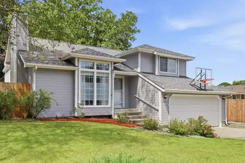 Exterior - 10207 N Arrowhead Dr, Spokane, WA 99208 photo 2 of 13