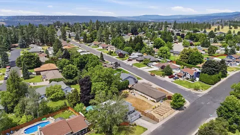 View/Area - 10207 N Arrowhead Dr, Spokane, WA 99208 photo 2 of 2
