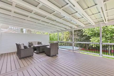 Exterior - 10207 N Arrowhead Dr, Spokane, WA 99208 photo 4 of 13