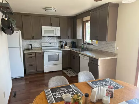 Kitchen - 804 E 37th Ave, Spokane, WA 99203 photo 1 of 1