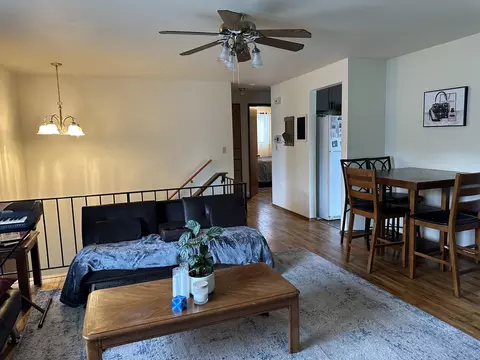 Living - 804 E 37th Ave, Spokane, WA 99203 photo 3 of 4