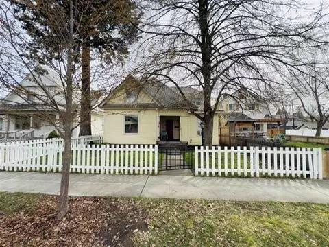 2823 W Sharp Ave, Spokane, WA 99201