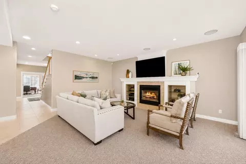 Living - 1909 E Pinecrest Rd, Spokane, WA 99203 photo 4 of 5