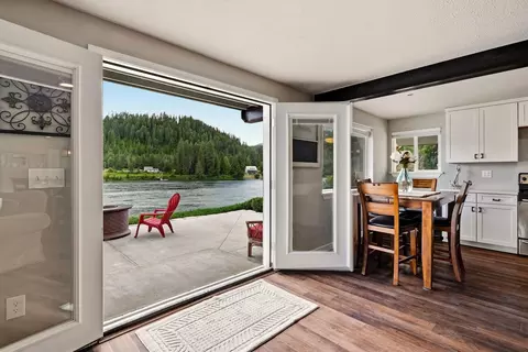 Entry Way - 128 S River Rd, Cusick, WA 99119 photo 1 of 1
