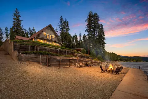 Exterior - 128 S River Rd, Cusick, WA 99119 photo 2 of 5