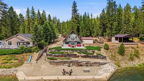 Exterior - 128 S River Rd, Cusick, WA 99119 photo 5 of 5