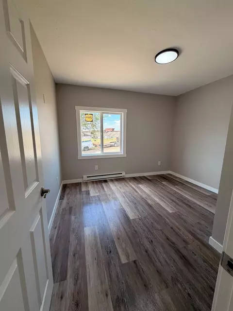 Bedroom - 1903 E Main Ave, Spokane, WA 99202 photo 4 of 7