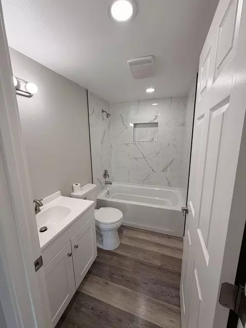 Bath - 1903 E Main Ave, Spokane, WA 99202 photo 1 of 2