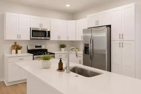 Kitchen - 1500 E North Ave, Spokane, WA 99207 photo 2 of 8