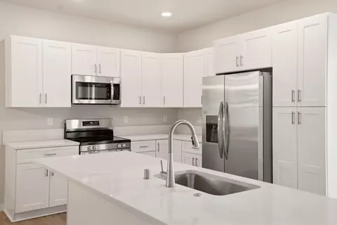 Kitchen - 1500 E North Ave, Spokane, WA 99207 photo 8 of 8